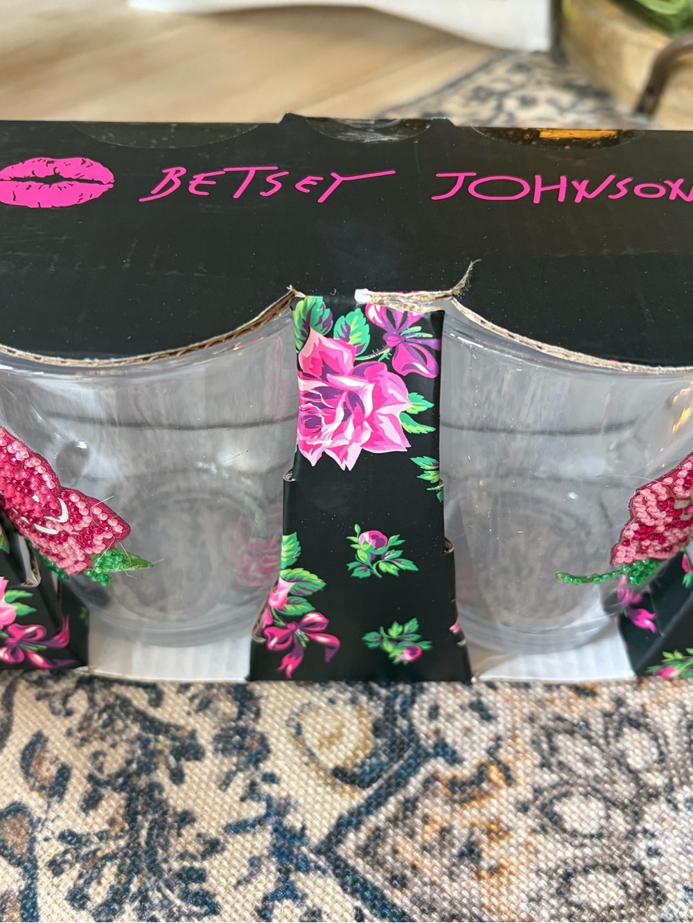Betsey Johnson Rose Glass Mug Set